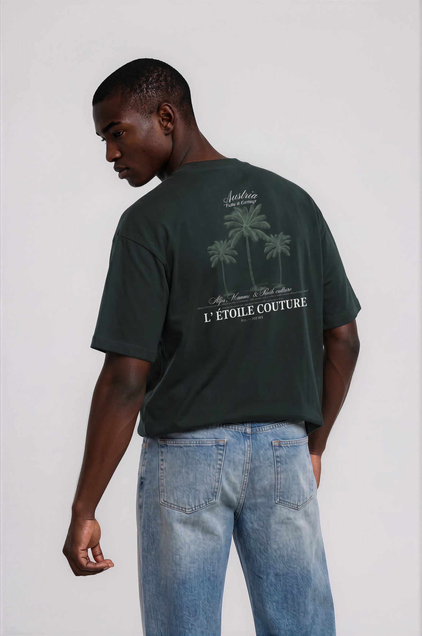 AUSTROPALM TEE BLACK